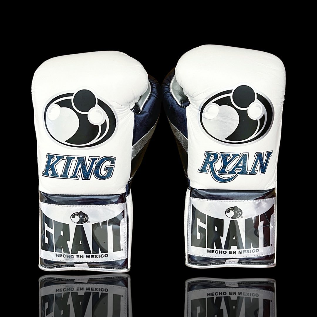Grant Boxing Gloves White/Blue Custom