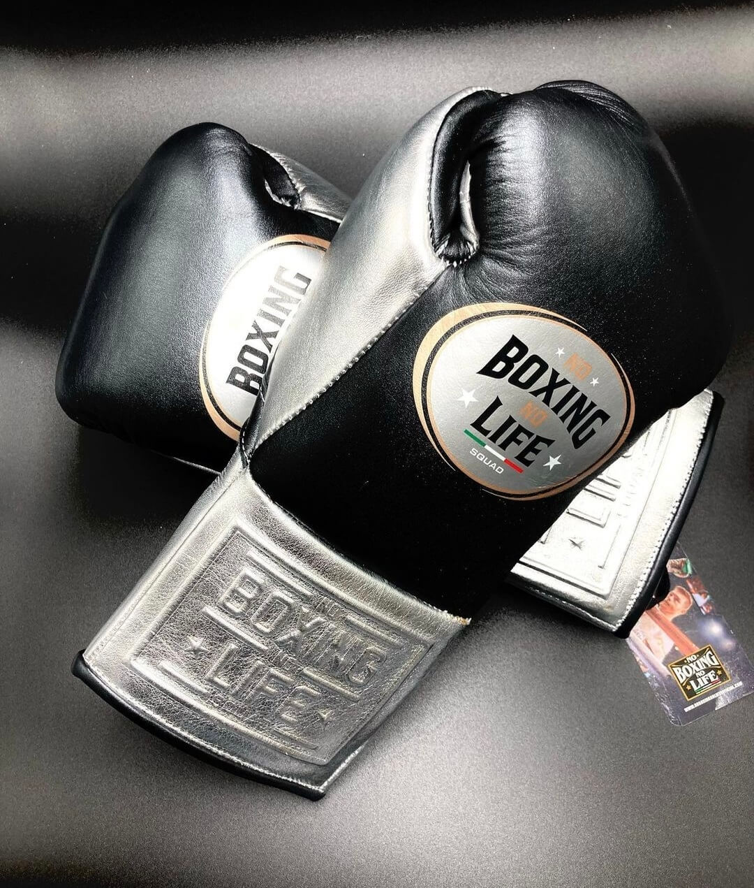 No Boxing No Life Boxing Gloves Black/Silver Lace-Up 16oz