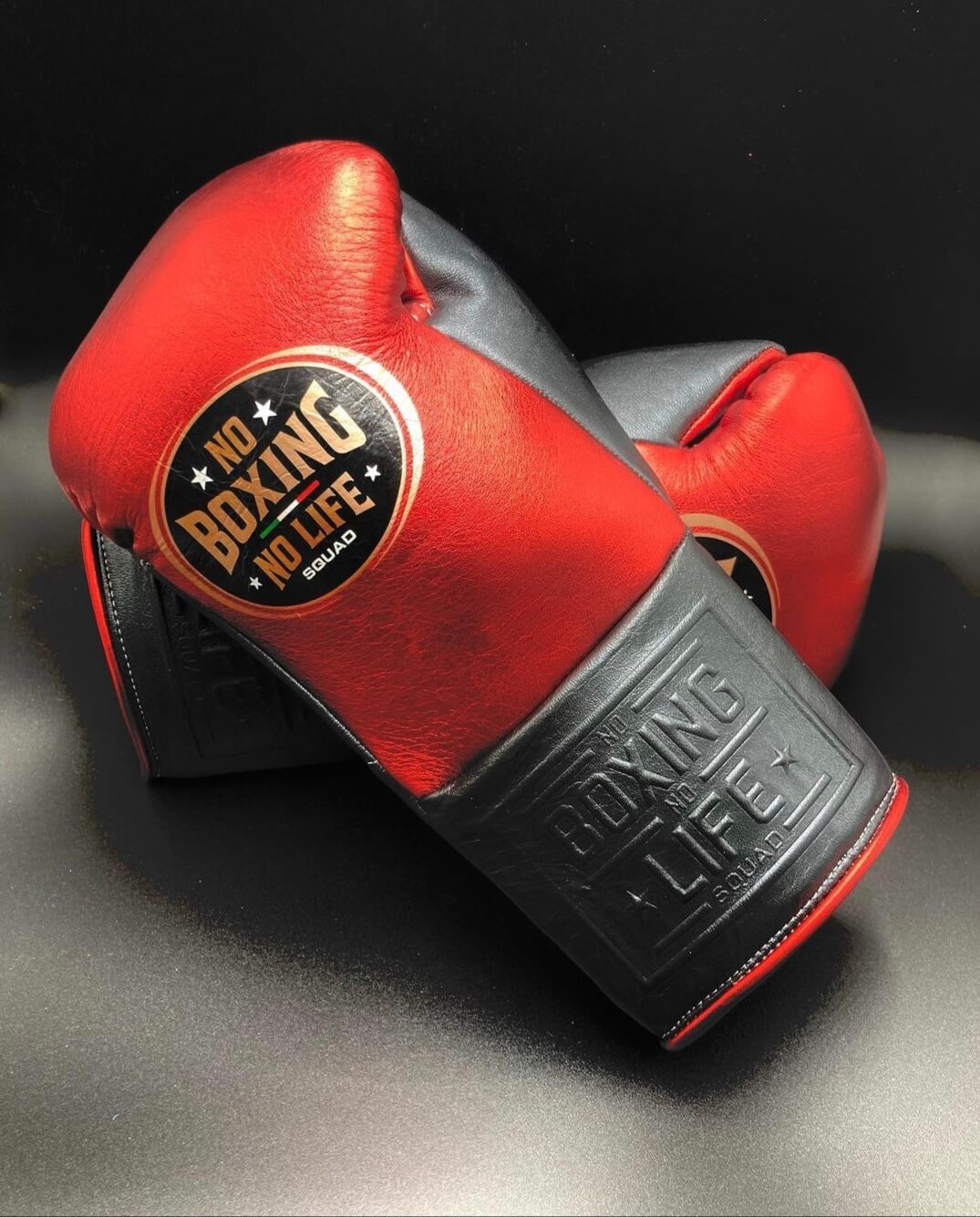 No Boxing No Life Boxing Gloves Red/Black Fitness Boxing