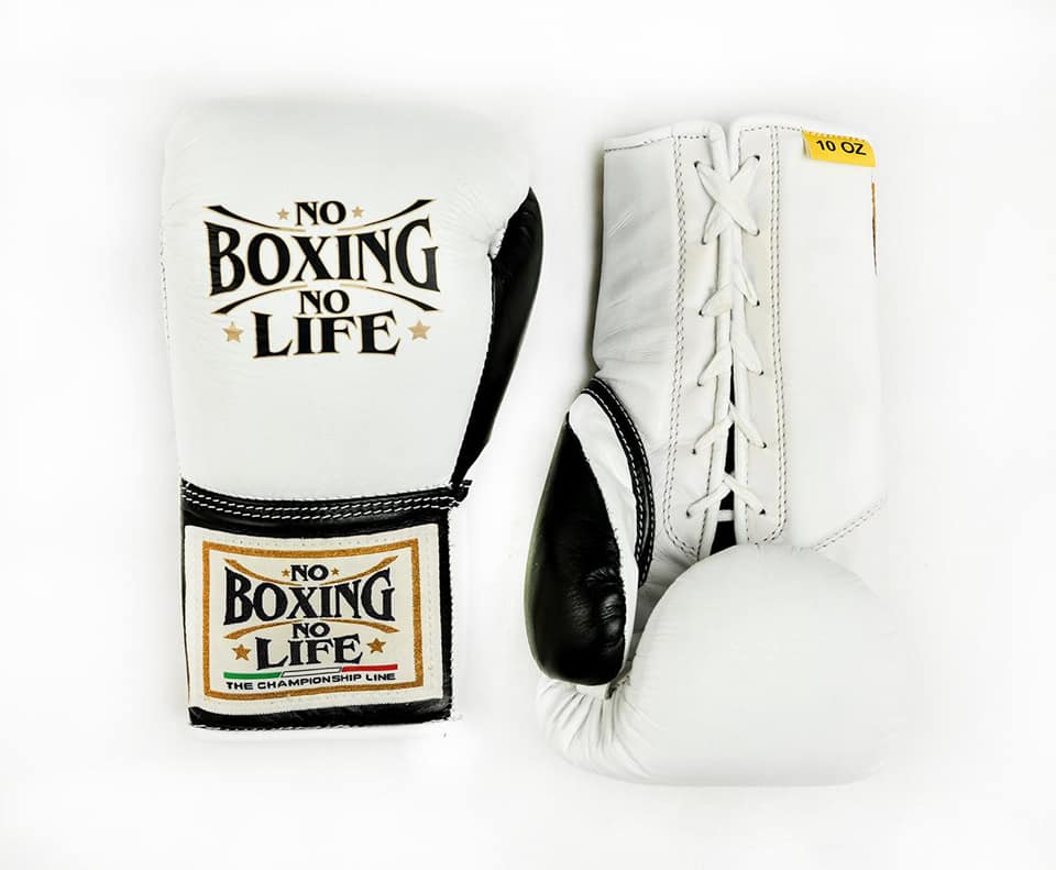 No Boxing No Life Boxing Gloves White/Black Lace-Up