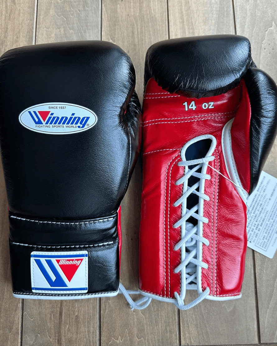 Winning Boxing Gloves Black/Red Customizable