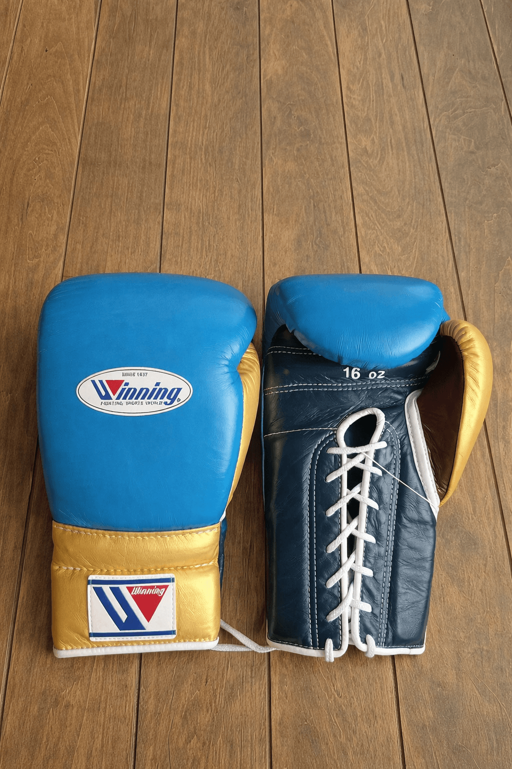 Winning Boxing Gloves Blue/Dark-Blue/Gold Sparring