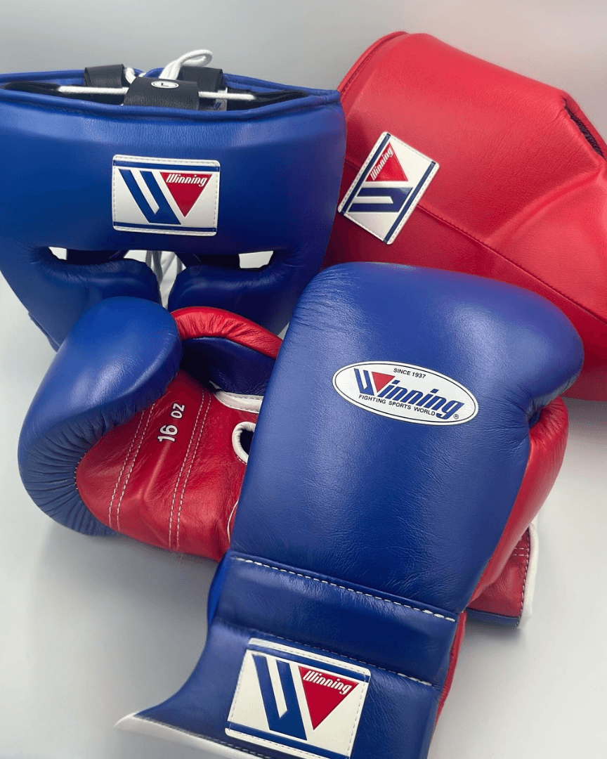 Winning Boxing Gloves Set Red/Blue Training Set