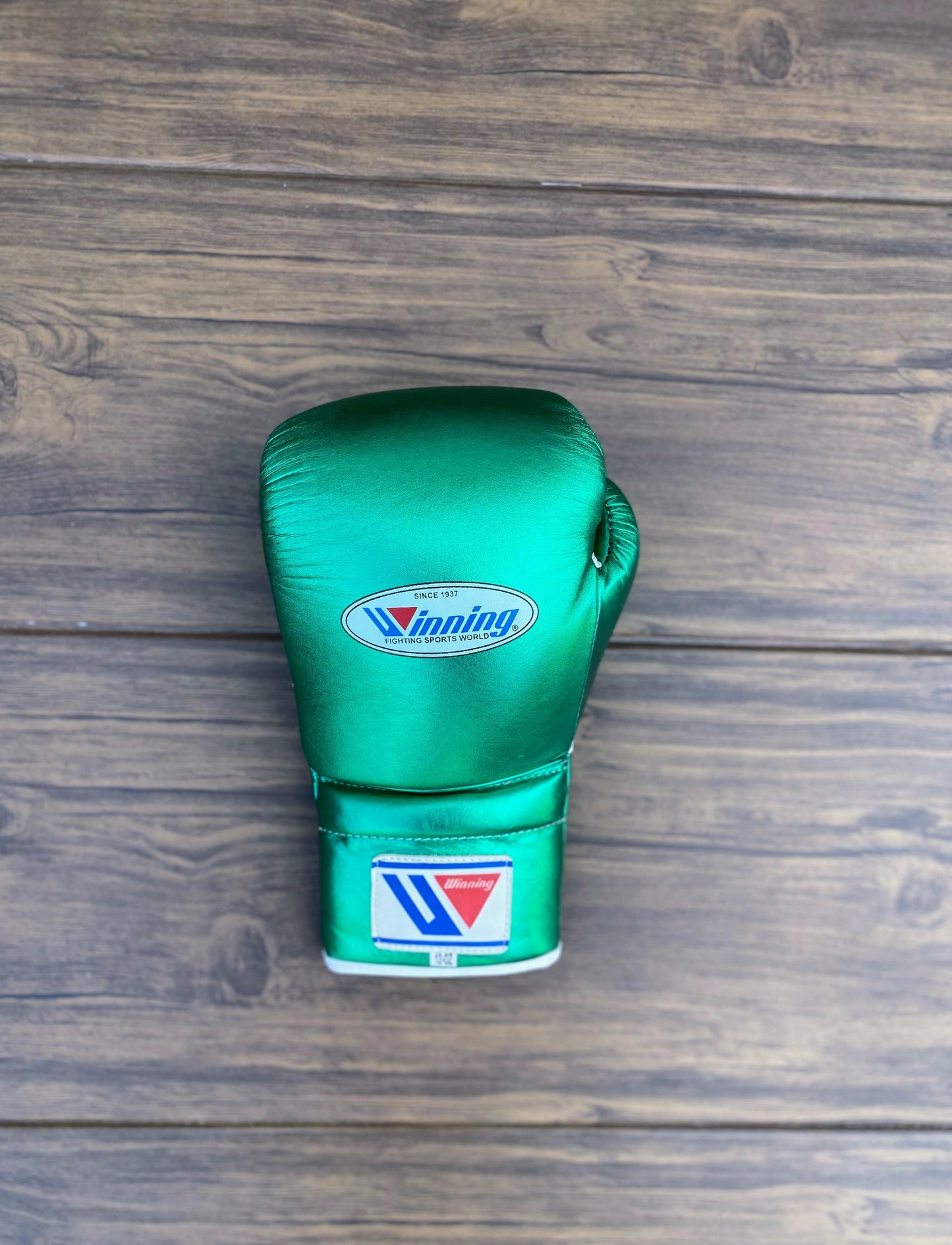 Winning Boxing Gloves Set Green Boxing Training