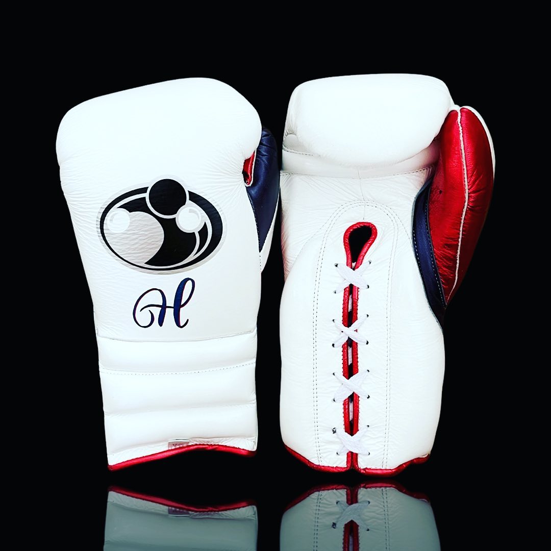 Grant Boxing Gloves White/Red/Blue Competition