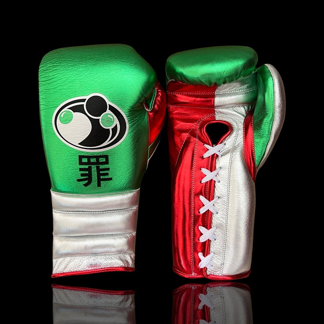 Grant Boxing Gloves Green/Red/Silver Heavy Bag
