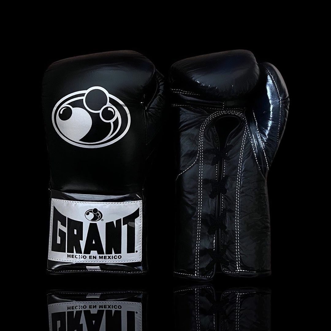 Grant Boxing Gloves Black Heavy Bag