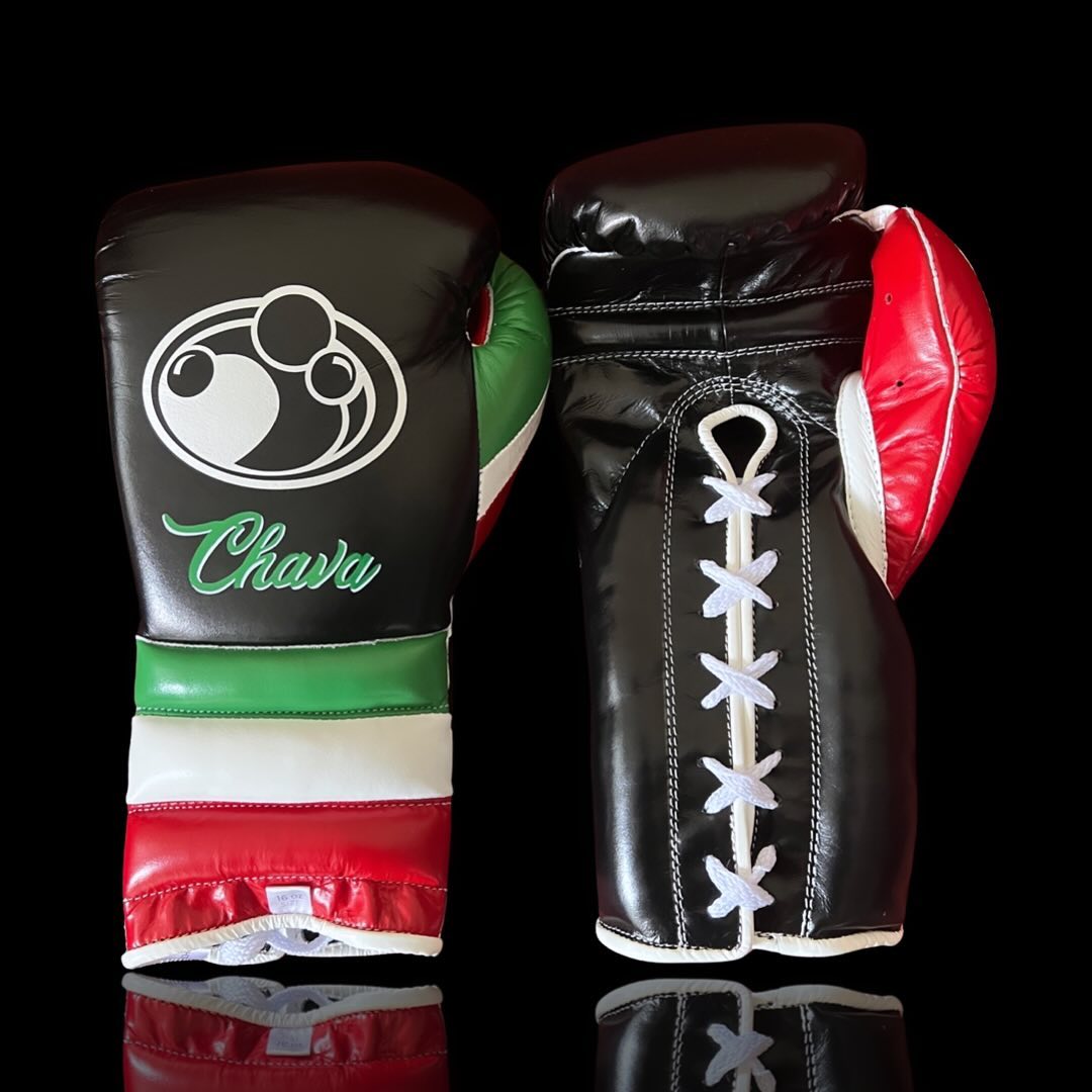 Grant Boxing Gloves Black/Red/Green/White Sparring