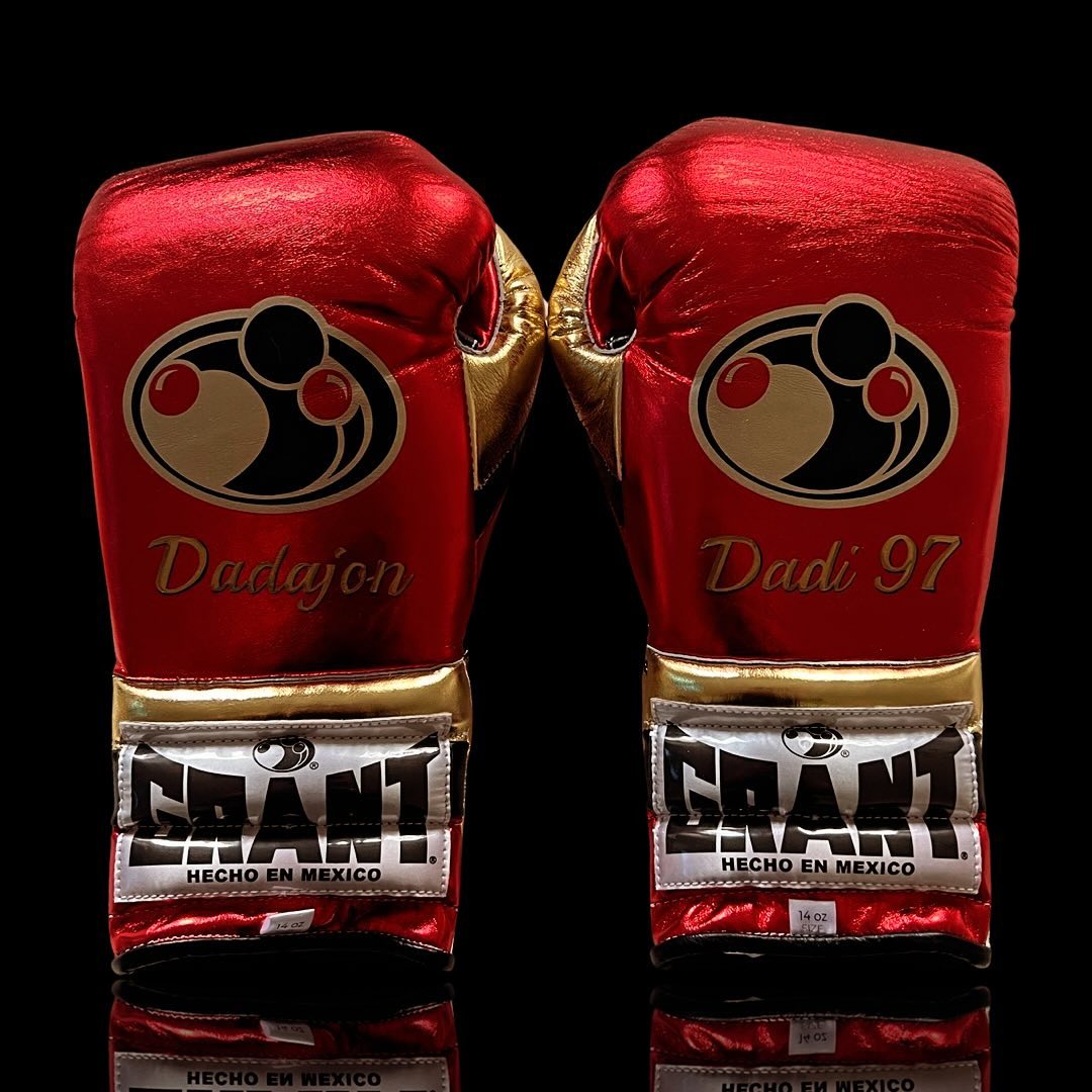 Grant Boxing Gloves Red/Gold/Black Lace-Up Training