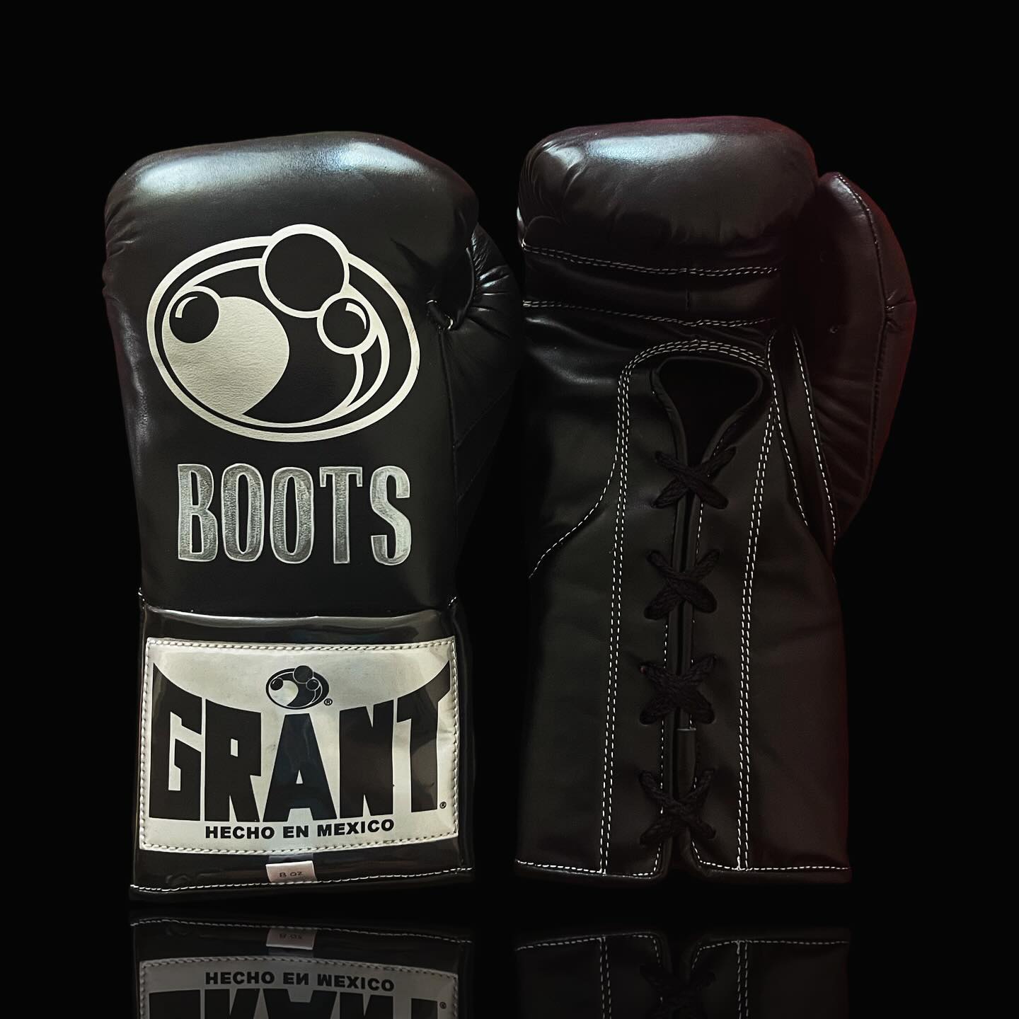 Grant Boxing Gloves Black Lace-Up 16oz