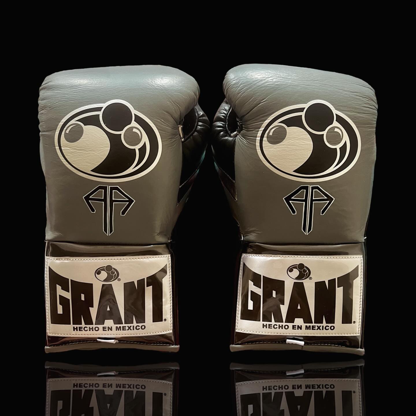 Grant Boxing Gloves Grey/Brown Competition