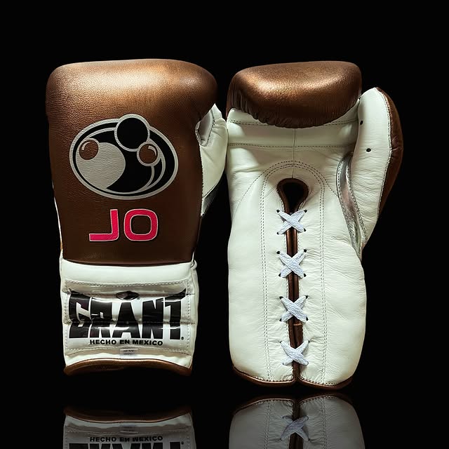 Grant Boxing Gloves Brown/White Heavy Bag