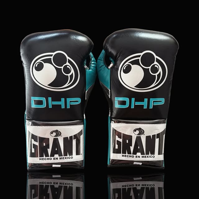 Grant Boxing Gloves Black/Blue/Silver Boxing Training