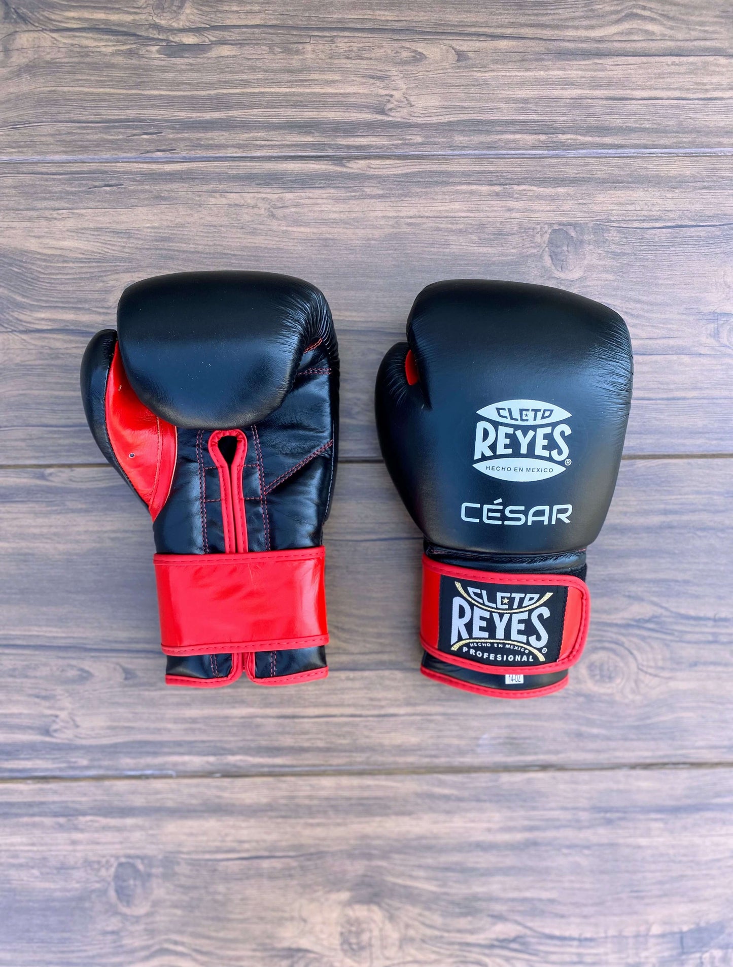 Cleto Reyes Boxing Gloves Black/Red Training