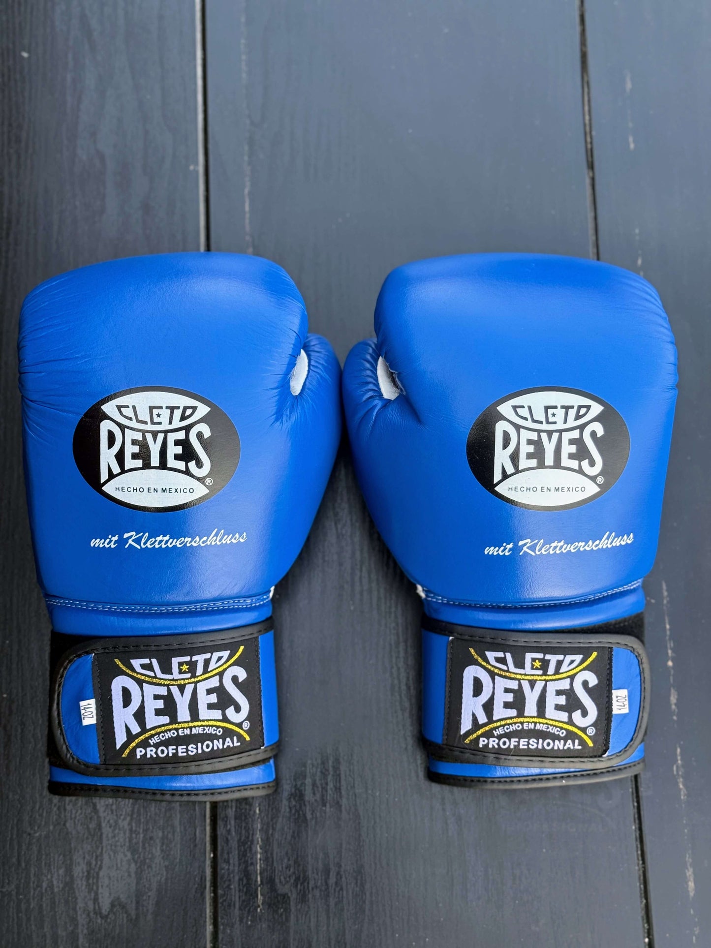 Cleto Reyes Boxing Gloves Blue/White Velcro
