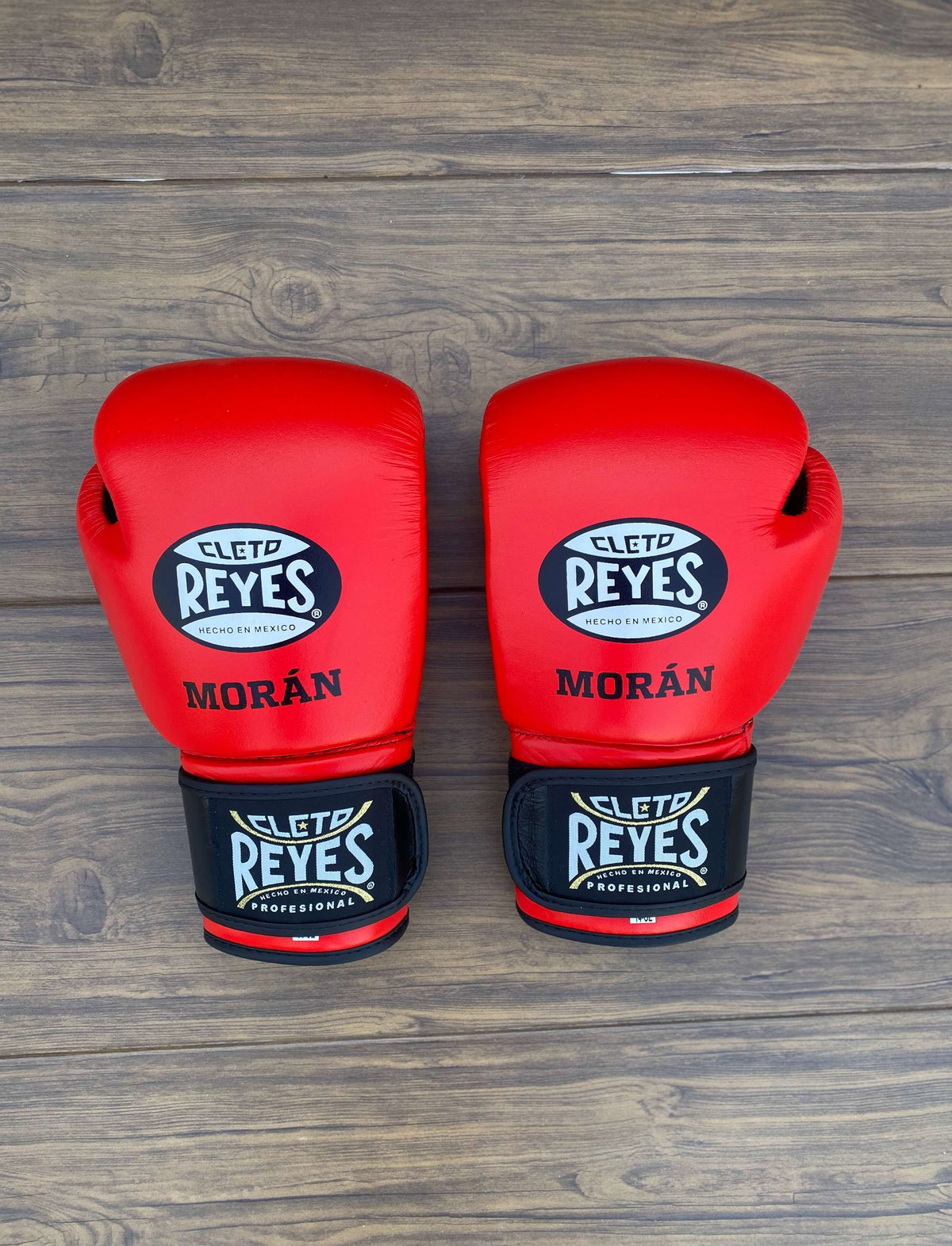 Cleto Reyes Boxing Gloves Red/Black Heavy Bag