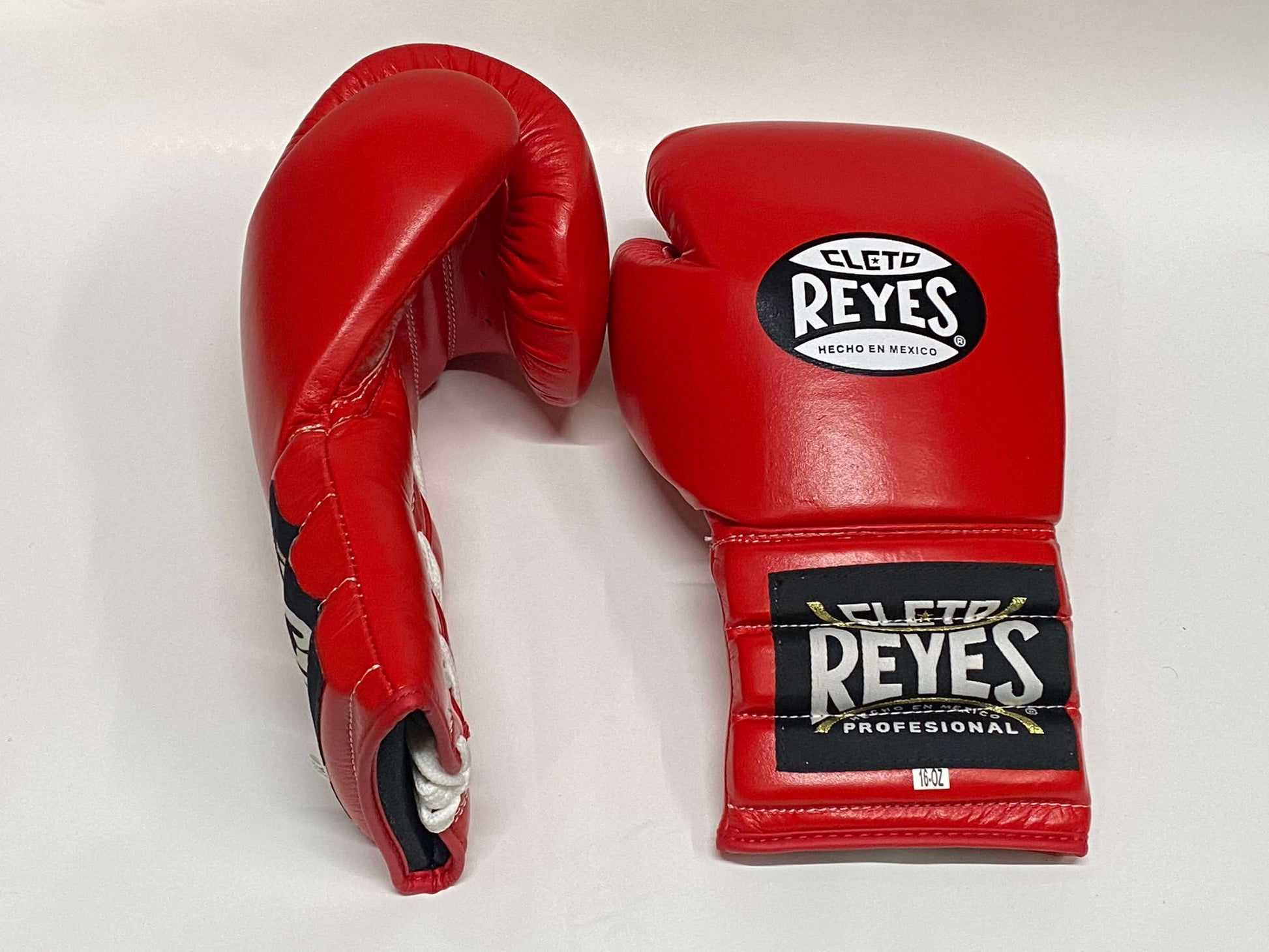 Cleto Reyes Boxing Gloves Red Lace-Up Training