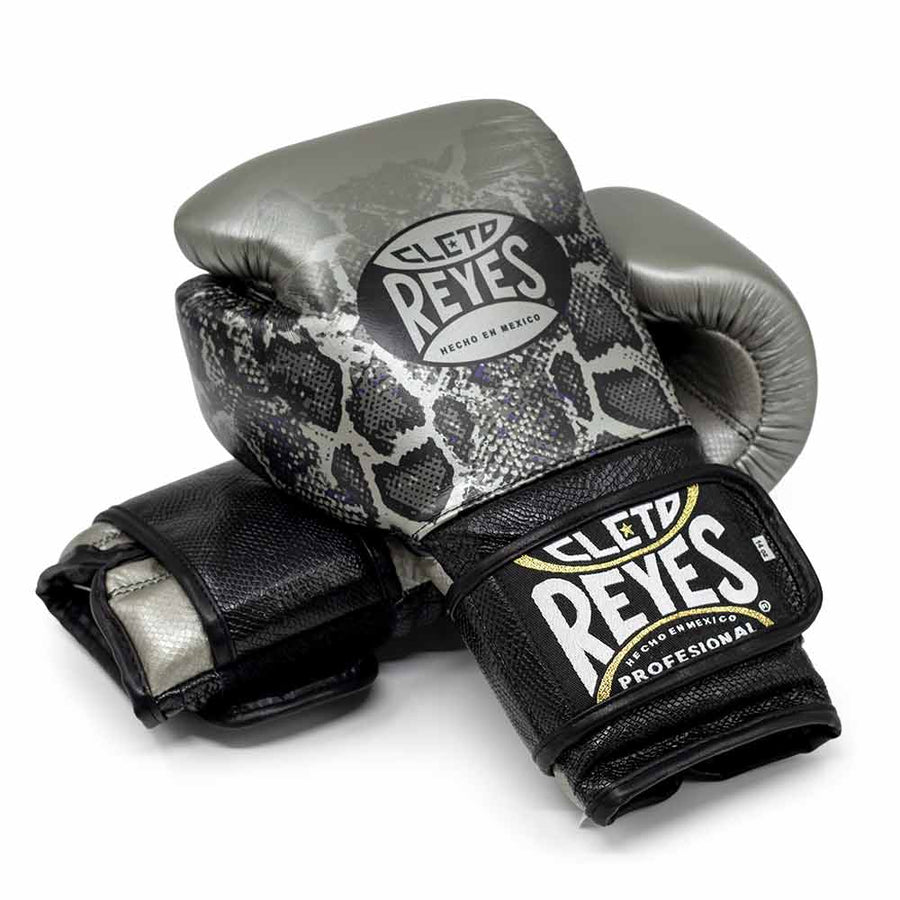 Cleto Reyes Boxing Gloves Black/Silver Sparring