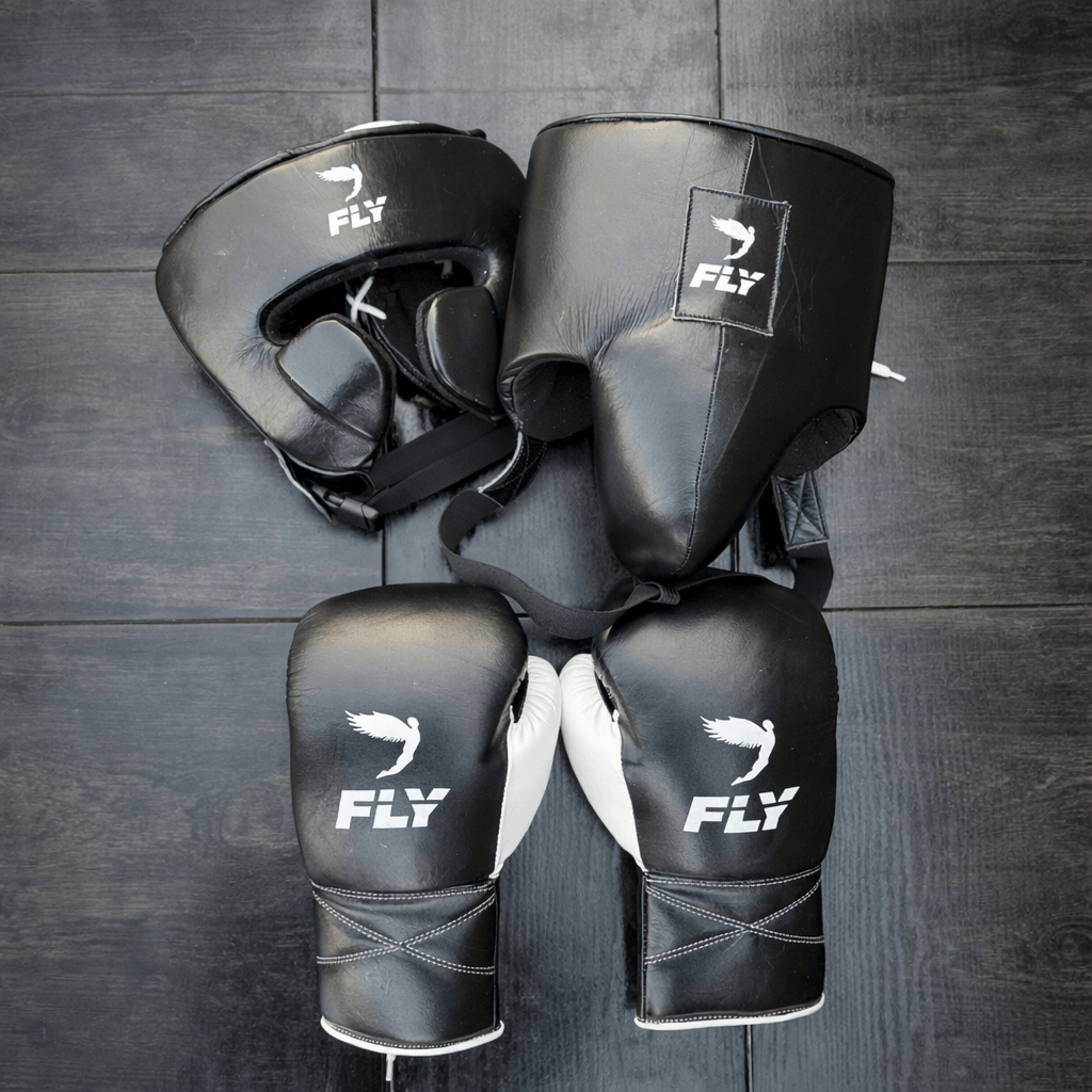 Fly Boxing Set Black/White Leather