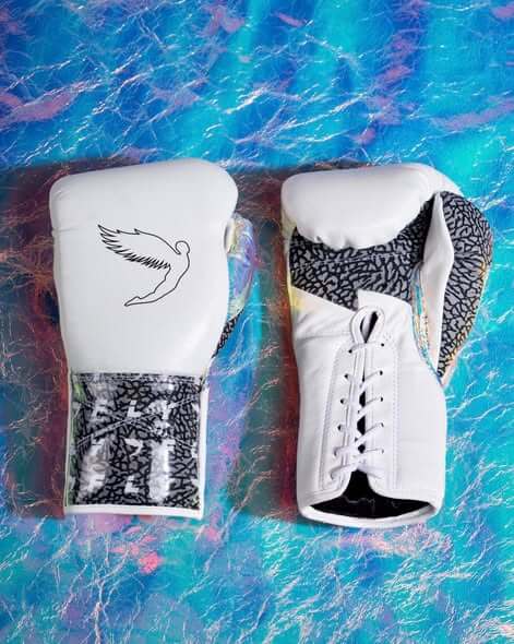Fly Boxing Gloves White/Black/Grey Heavy Bag