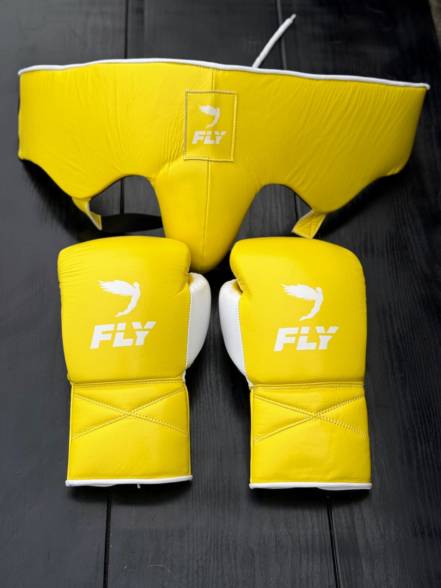 Fly Boxing Set Yellow/White Sparring Set