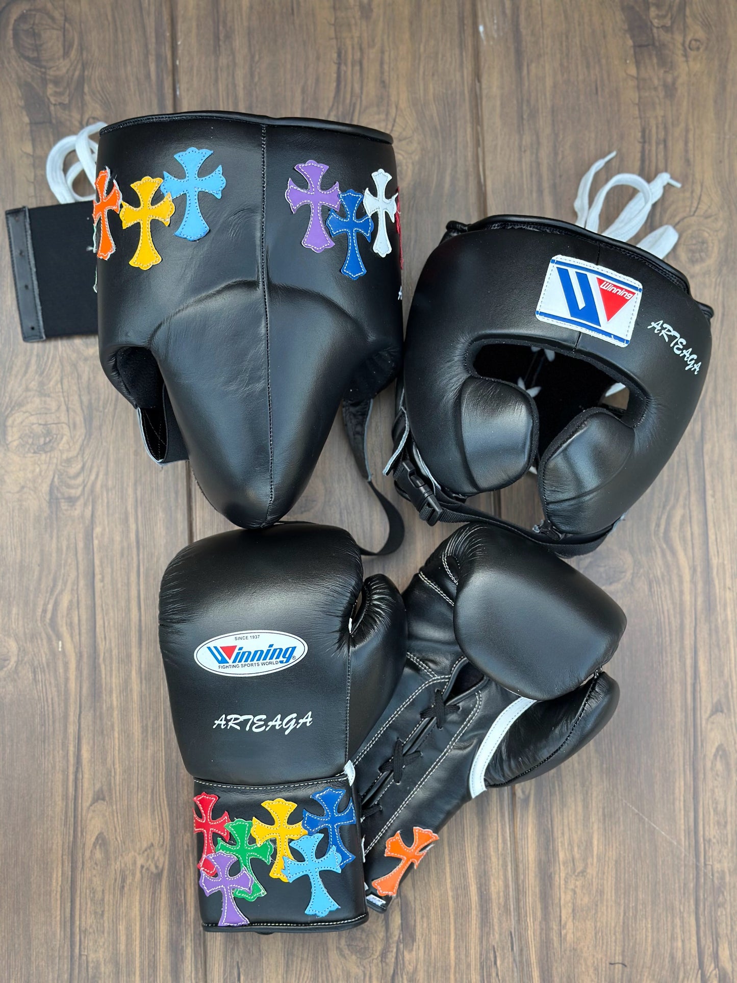 Winning Boxing Gloves Set Black Customizable