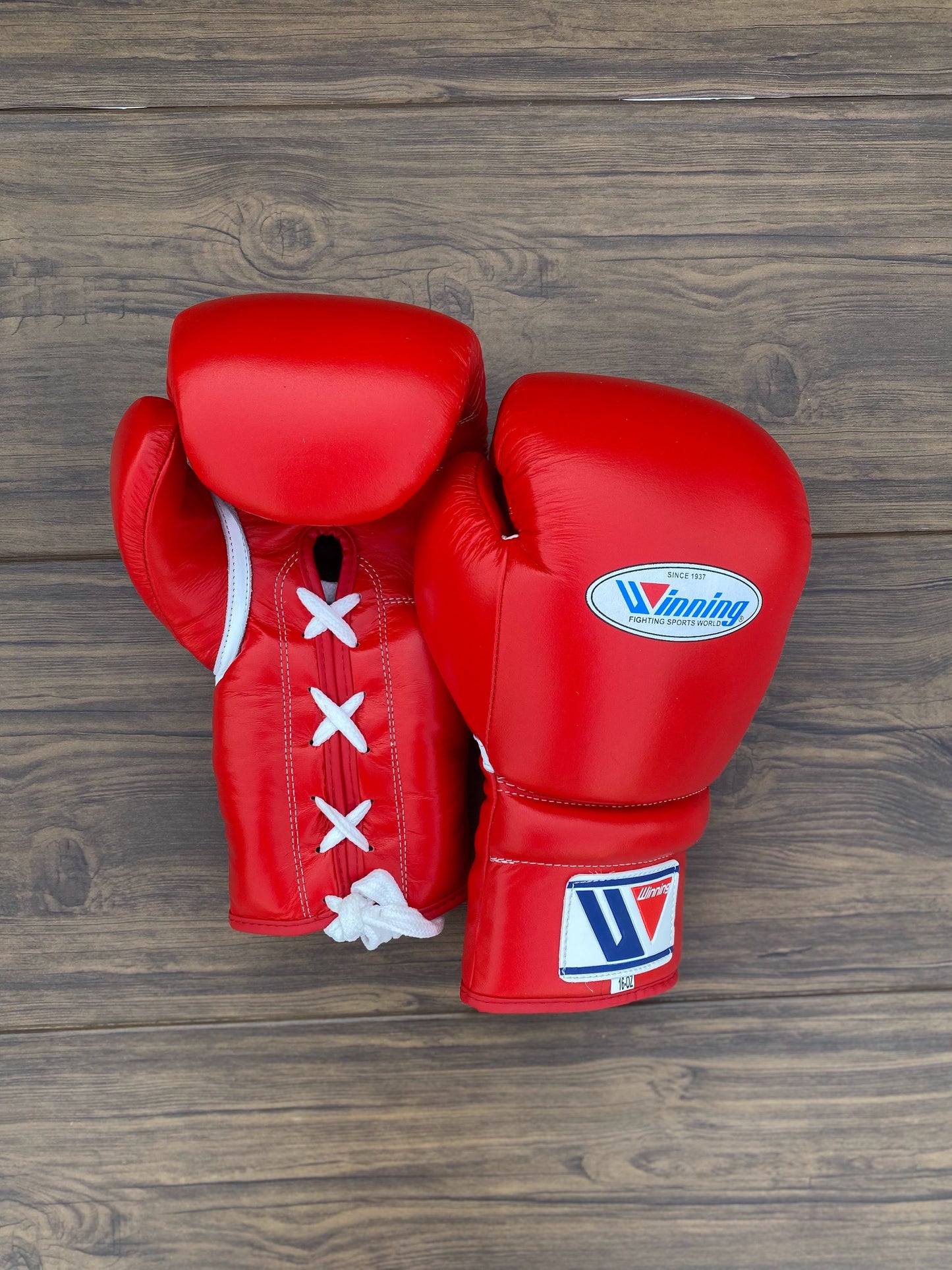 Winning Boxing Gloves Set Red Complete Set