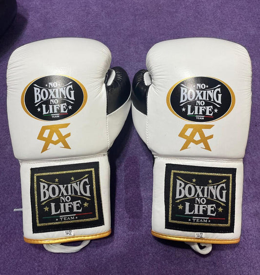 No Boxing No Life Boxing Gloves White/Black/Gold Training
