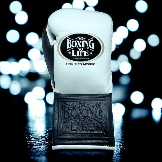 No Boxing No Life Boxing Gloves White/Black Leather