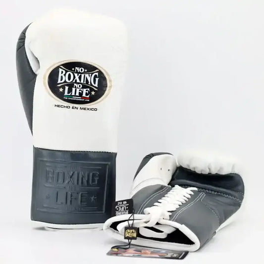 No Boxing No Life Boxing Gloves White/Grey Heavy Bag