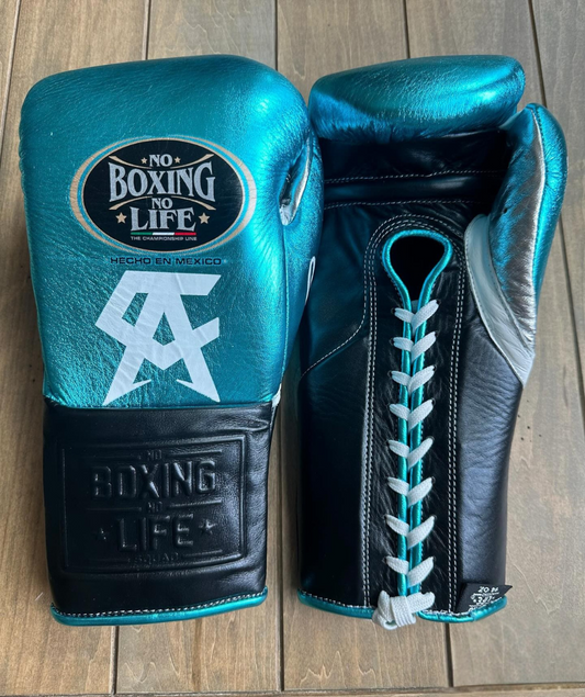 No Boxing No Life Boxing Gloves Blue/Black/Silver Sparring
