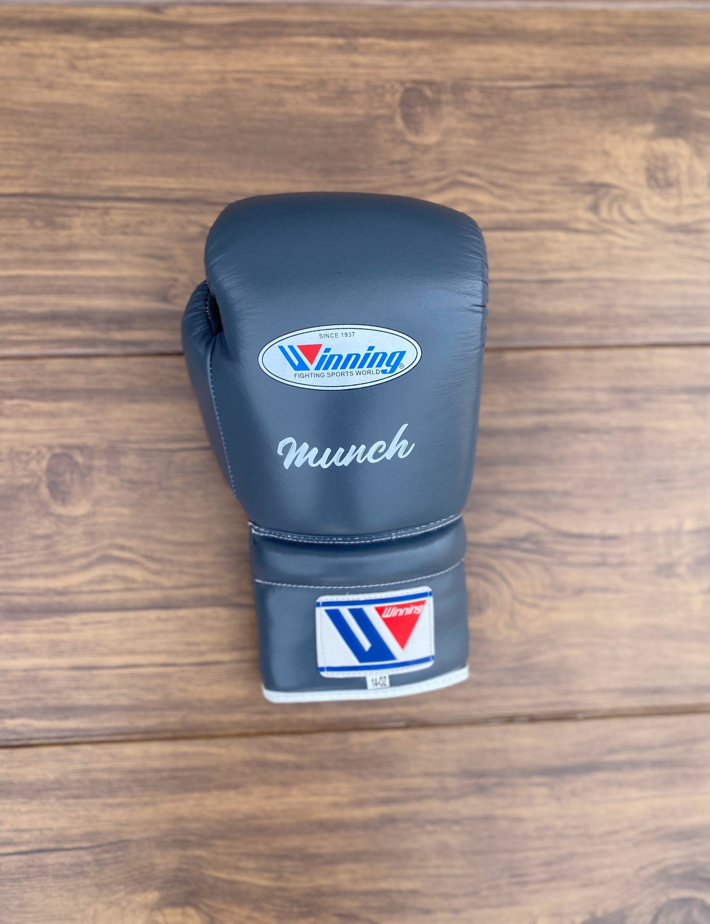 Winning Boxing Gloves Set Grey Protective Gear