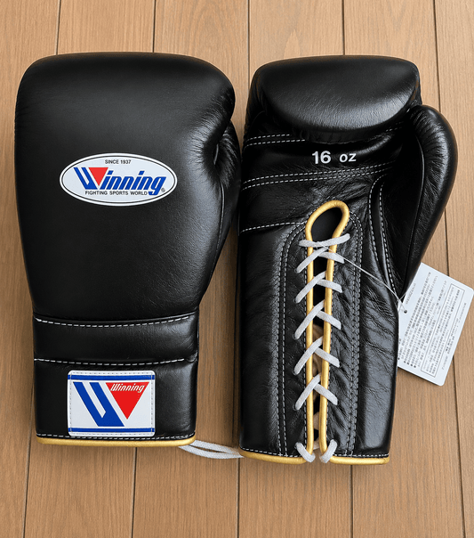 Winning Boxing Gloves Black/Gold Lace-Up 16oz