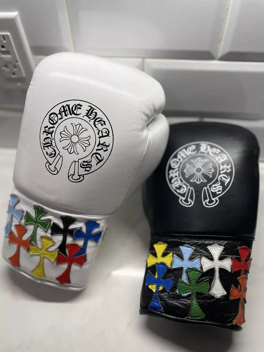 Winning Boxing Gloves White/Black Sparring