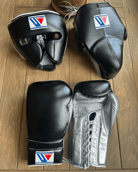 Winning Boxing Gloves Set Black/Silver Fitness Boxing