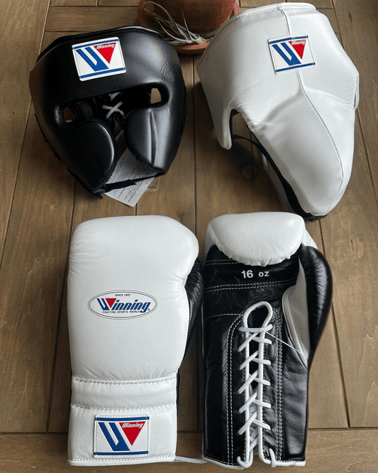 Winning Boxing Gloves Set White/Black Boxing Gear