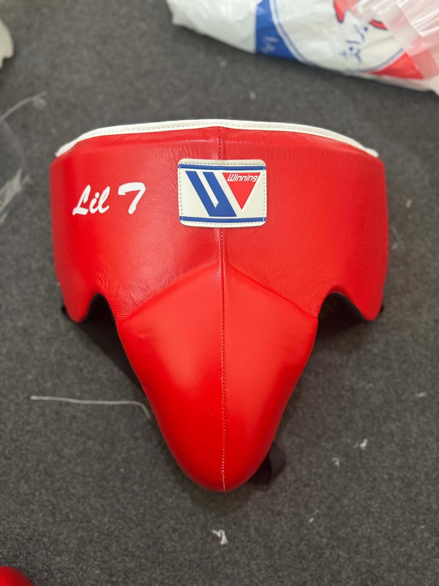 Winning Boxing Gloves Set Red Boxing Kit