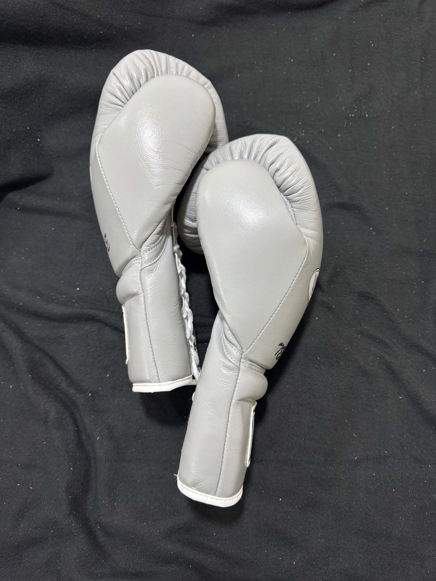 Winning Boxing Gloves Light-Grey Sparring