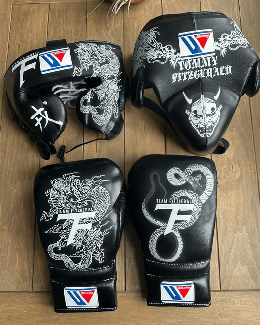 Winning Boxing Gloves Set Black Boxing Gear