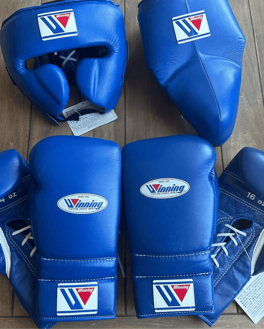 Winning Boxing Gloves Set Blue Fitness Boxing
