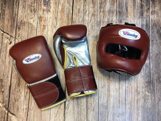 Winning Boxing Gloves Set Brown/Silver Training Set
