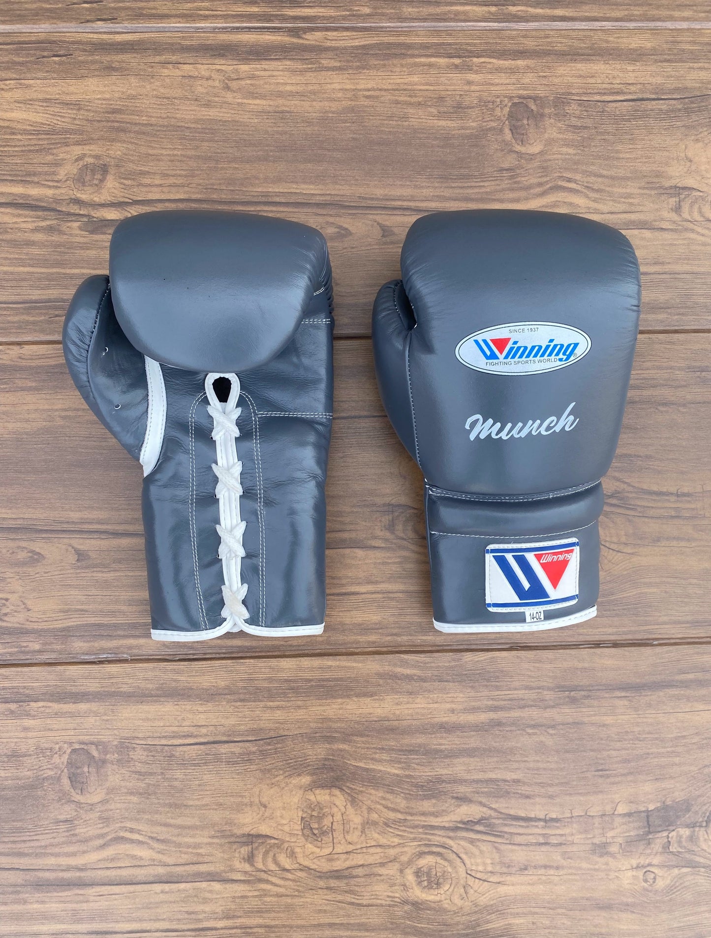 Winning Boxing Gloves Set Grey Protective Gear