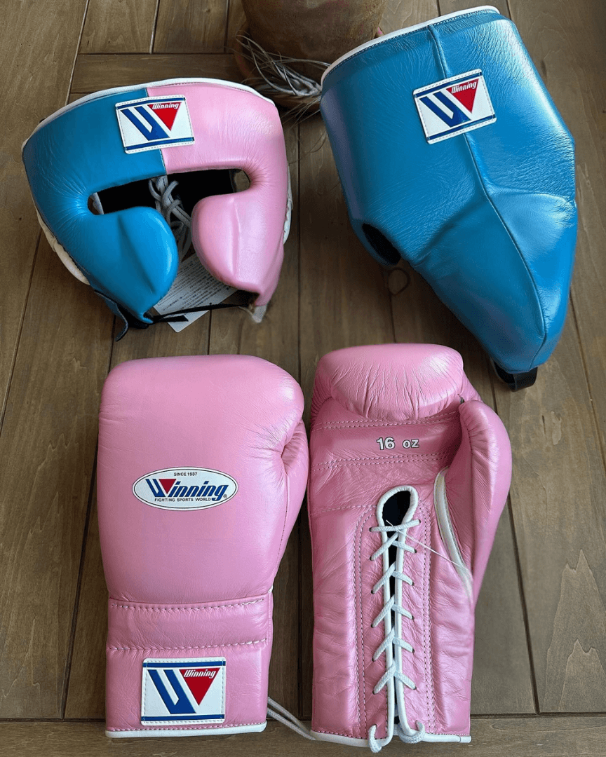 Winning Boxing Gloves Set Pink/Blue Training Set