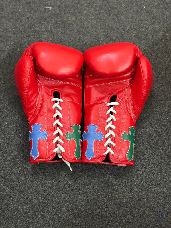 Winning Boxing Gloves Set Red Training Set