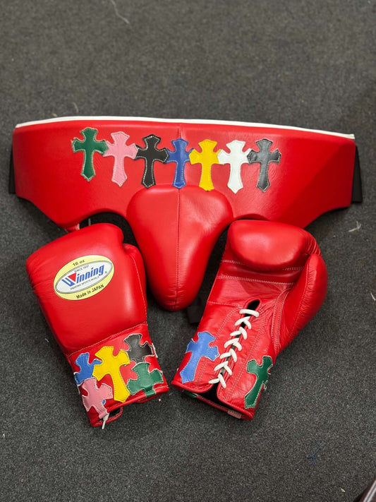 Winning Boxing Gloves Set Red Training Set