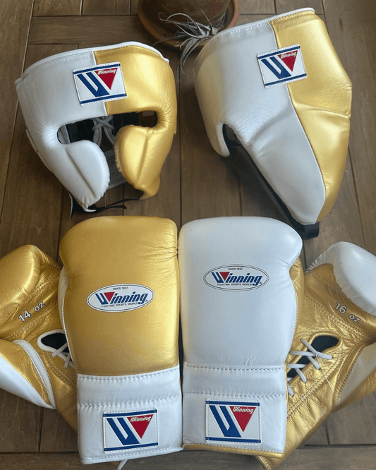 Winning Boxing Gloves Set White/Gold Training Set