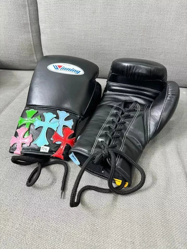 Winning Boxing Gloves Black Heavy Bag