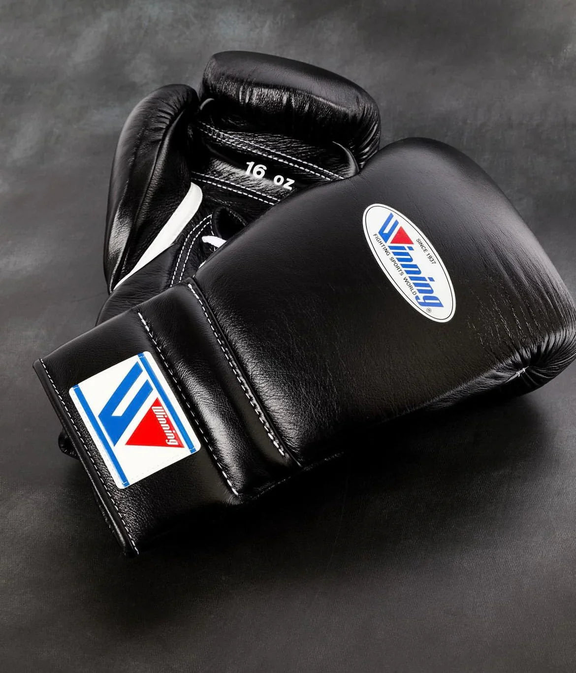 Winning Boxing Gloves Black Lace-Up