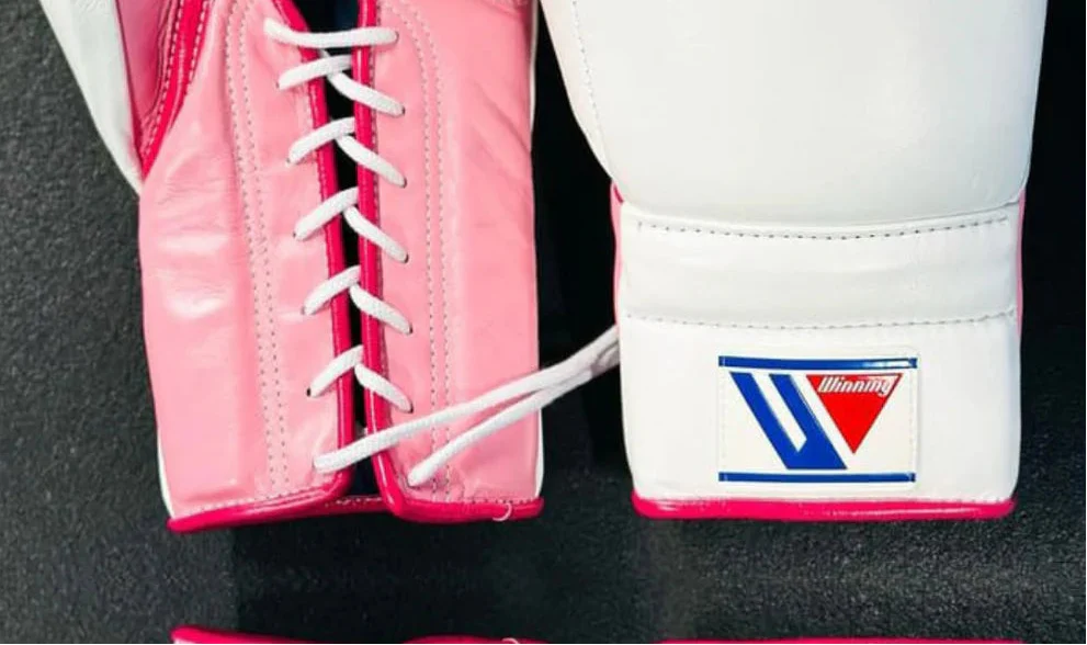 Winning Boxing Gloves White/Light-Pink Fight Gear