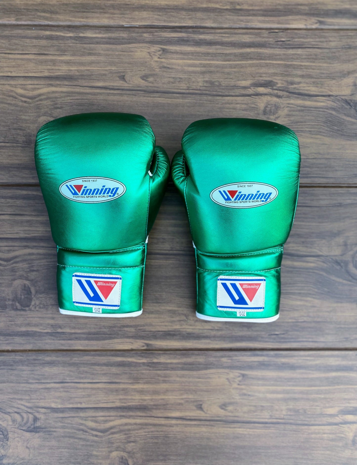 Winning Boxing Gloves Set Green Boxing Training